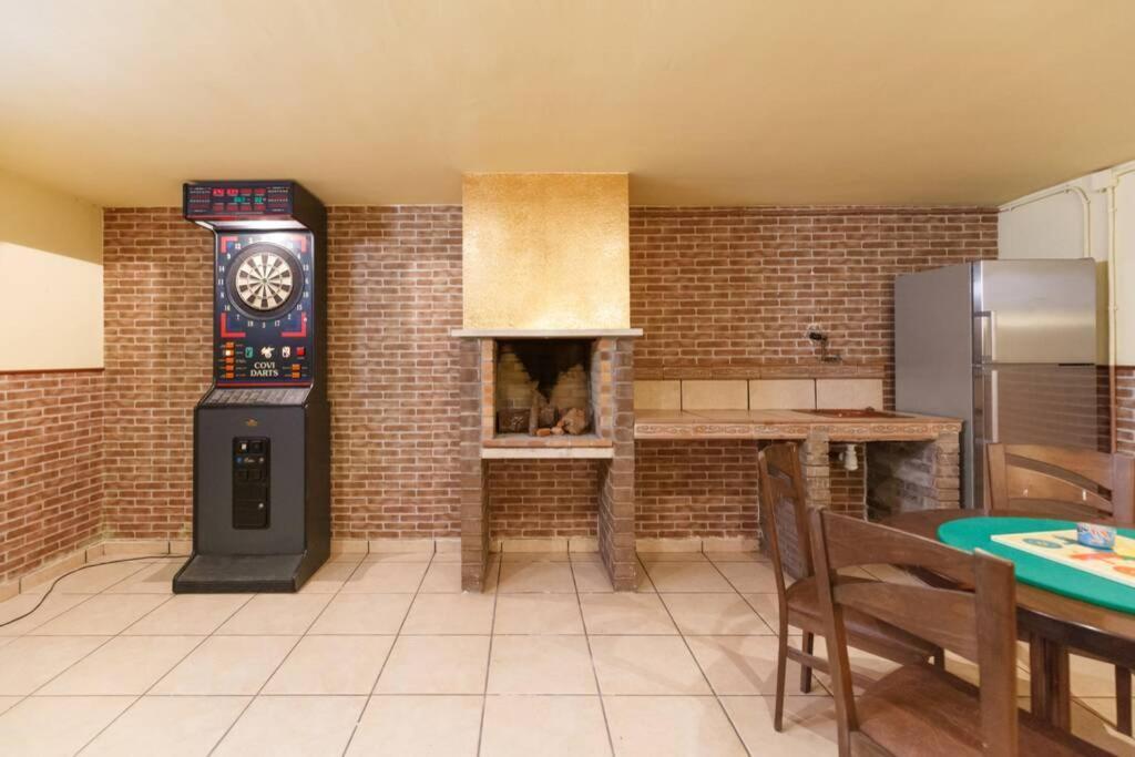 Villa Wine Experience Cambrils - Wine, Art & Games Luaran gambar