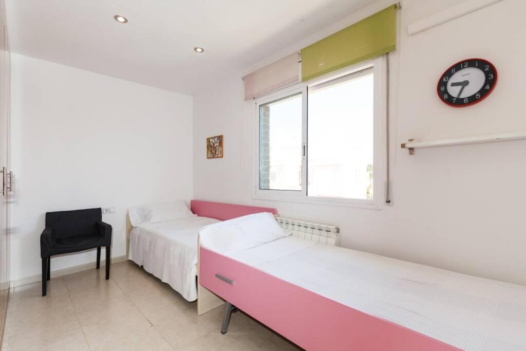 Villa Wine Experience Cambrils - Wine, Art & Games Luaran gambar